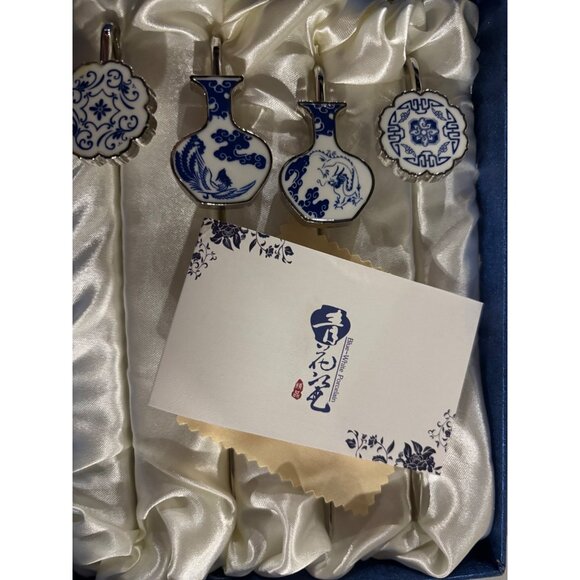 Blue-White Porcelain Letter Opener & Bookmark Set In Decorative Box - Picture 3 of 16